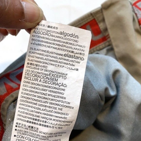 Under Armour Performance Golf Chino Shorts Mens 40 Loose‎ Stretch Waist Khaki - Picture 8 of 12